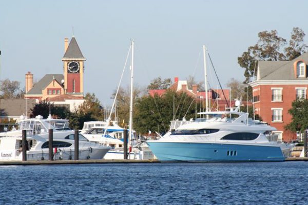 New Bern River Front Distant